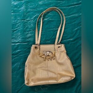 Elegant Gold Elephant Clasp Shoulder Bag